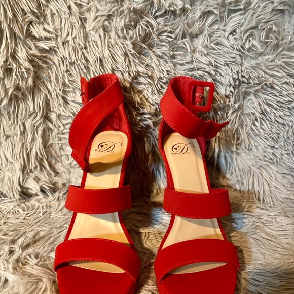 My Delicious Shoes - Picture 3 of 4
